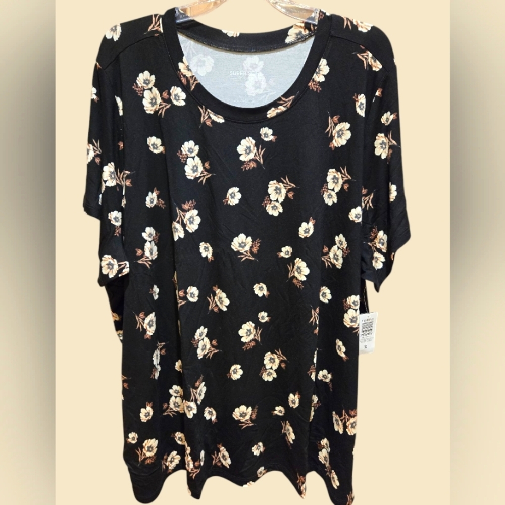 Torrid SuperSoft Crewneck Tee 5x(28)